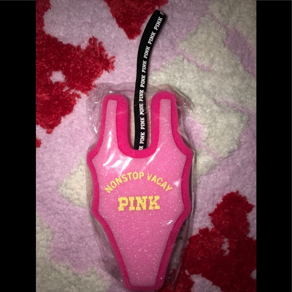 ⛱NWT VS PINK SPONGE⛱